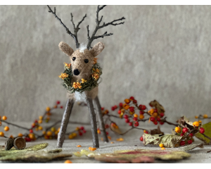 Perfect for creating autumn tablescapes, impressive mantel displays, or as a memorable hostess gift that celebrates the season in style.